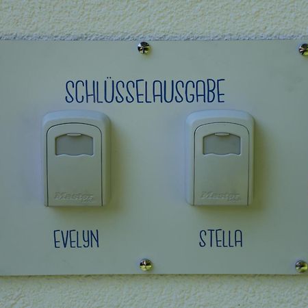 Eine Sehr Gemuetliche Dachgeschoss Ferienwohnung Ihlow  Exterior foto